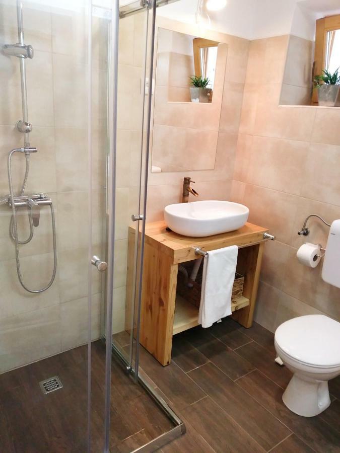 Apartment Cernesa Razanac Ngoại thất bức ảnh